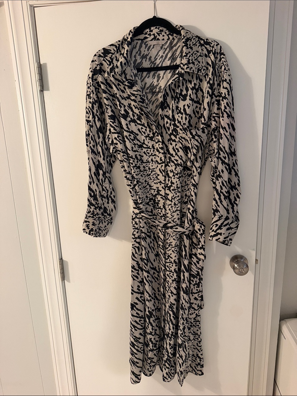 H&M Black and Cream Printed Long Sleeve button front midi Dress
